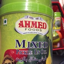 Ahmed mixed pickle in oil 1kg