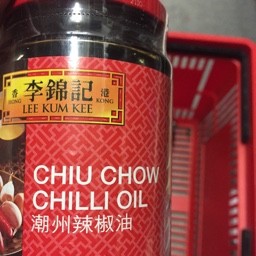 Lee kum kee chiu chow chilli oil 335g