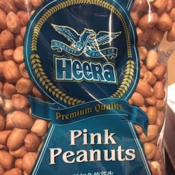 Pink peanuts 375g