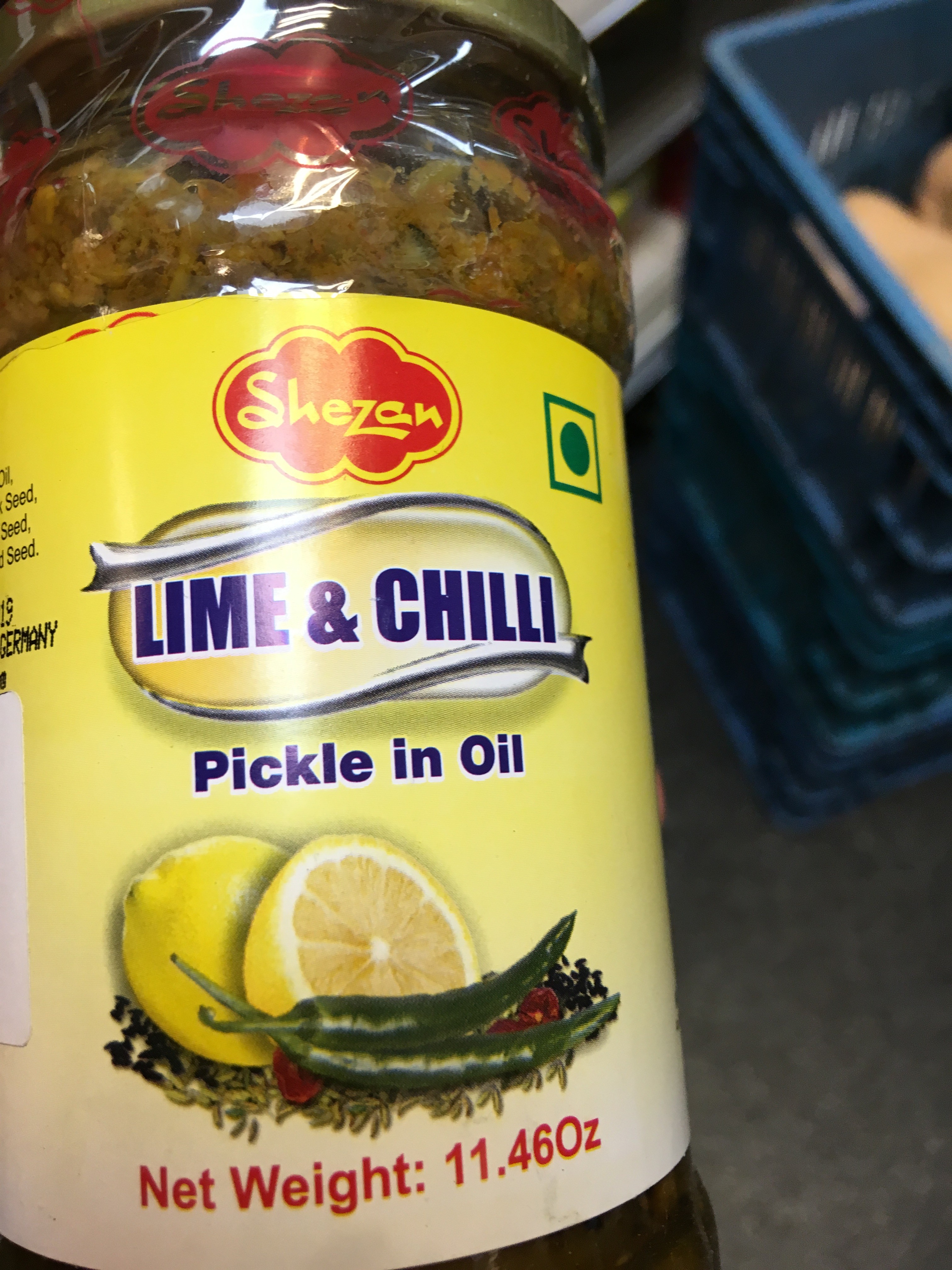Shezan lime & chilli pickle in oil