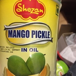 Shezan mango pickle 1000g