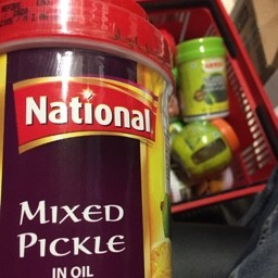 National mixed pickle in oil 1kg
