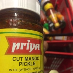 Priya cut mango pickle 300g
