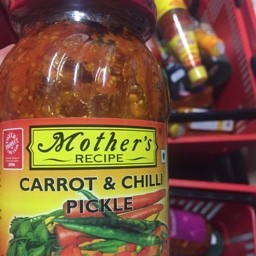 Mother’s carrot & chilli pickle 500g